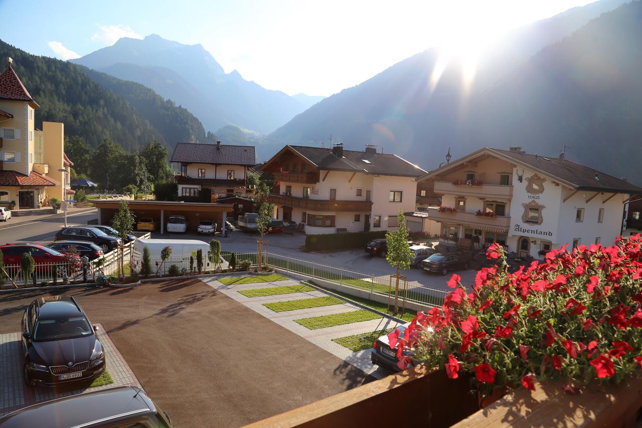Hotel & Suites Glueck Auf Hotel